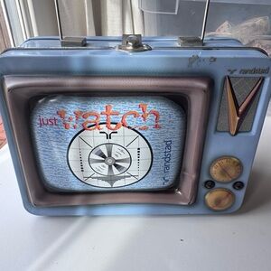 Retro collectible vintage lunchbox